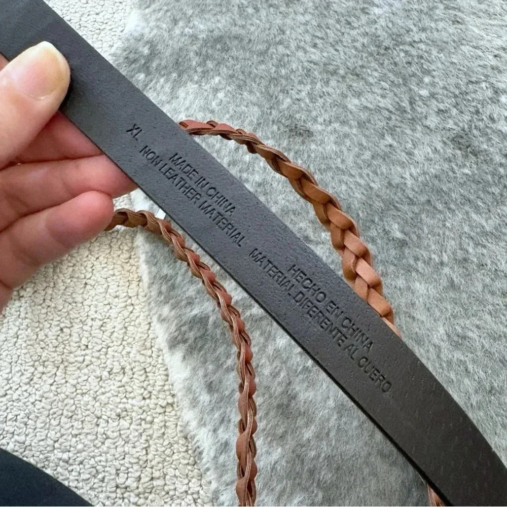 NWT Universal Thread 2 Pack Belts - Picture 6 of 11